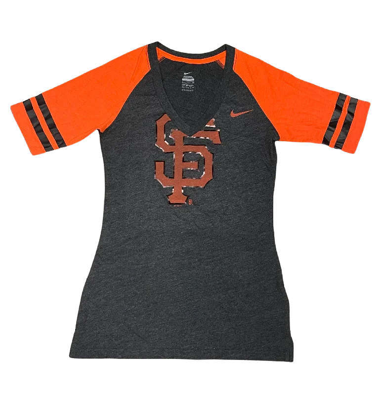 Nike Women's San Francisco Giants Logo V-neck T Shirt