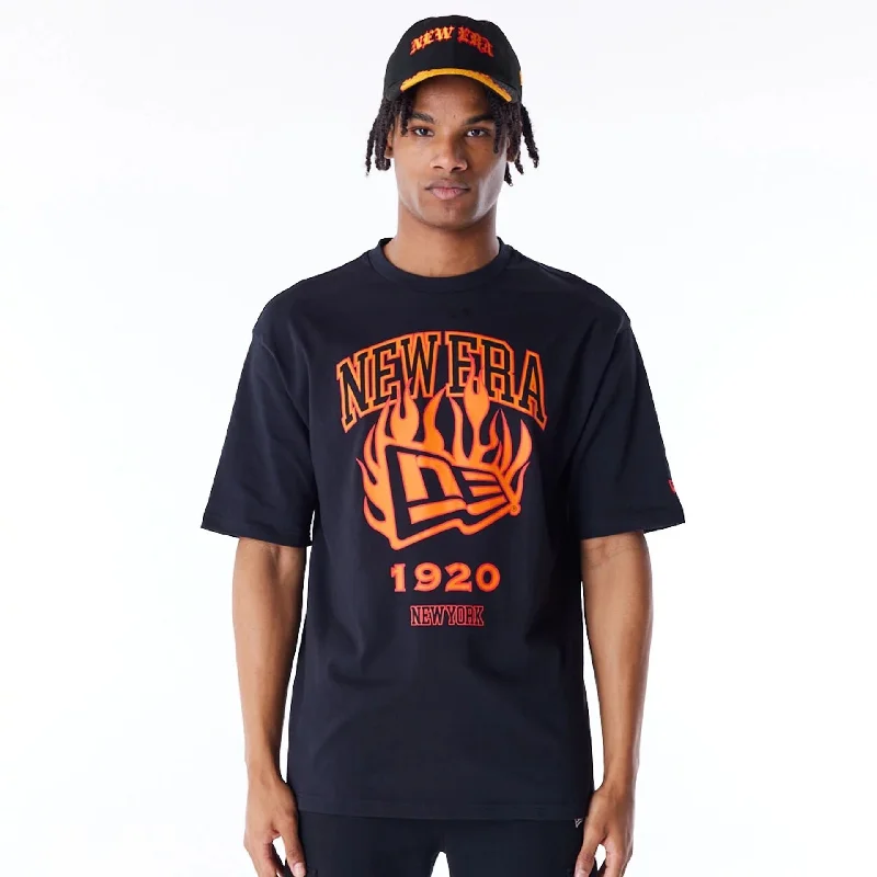 New Era Flag Flame Black Oversized T-Shirt