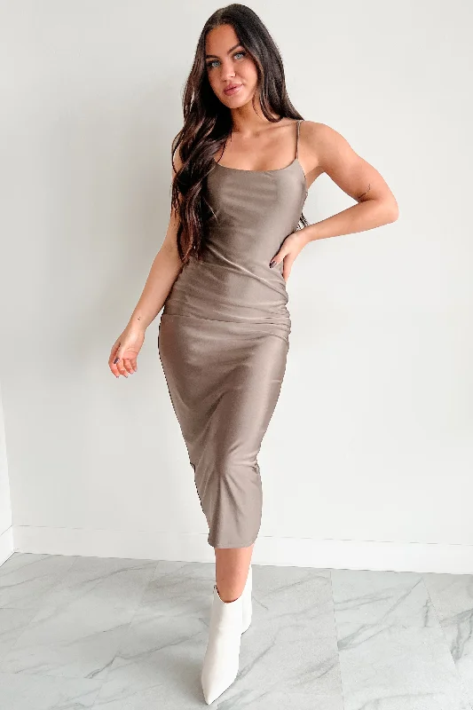 Almost Everyday Glossy Midi Dress (Taupe)