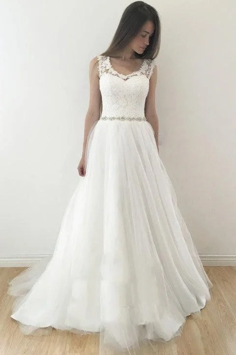 Sleeveless Floral Lace Ivory Wedding Gown with Tulle Skirt